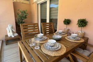 Main page - 04 - Balcon cote rue